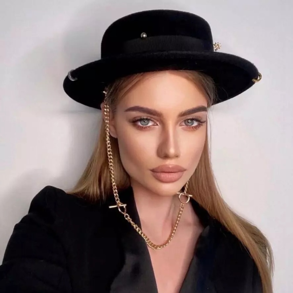 New ! Stylish black hat